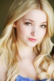 Dove Cameron Fotogalería